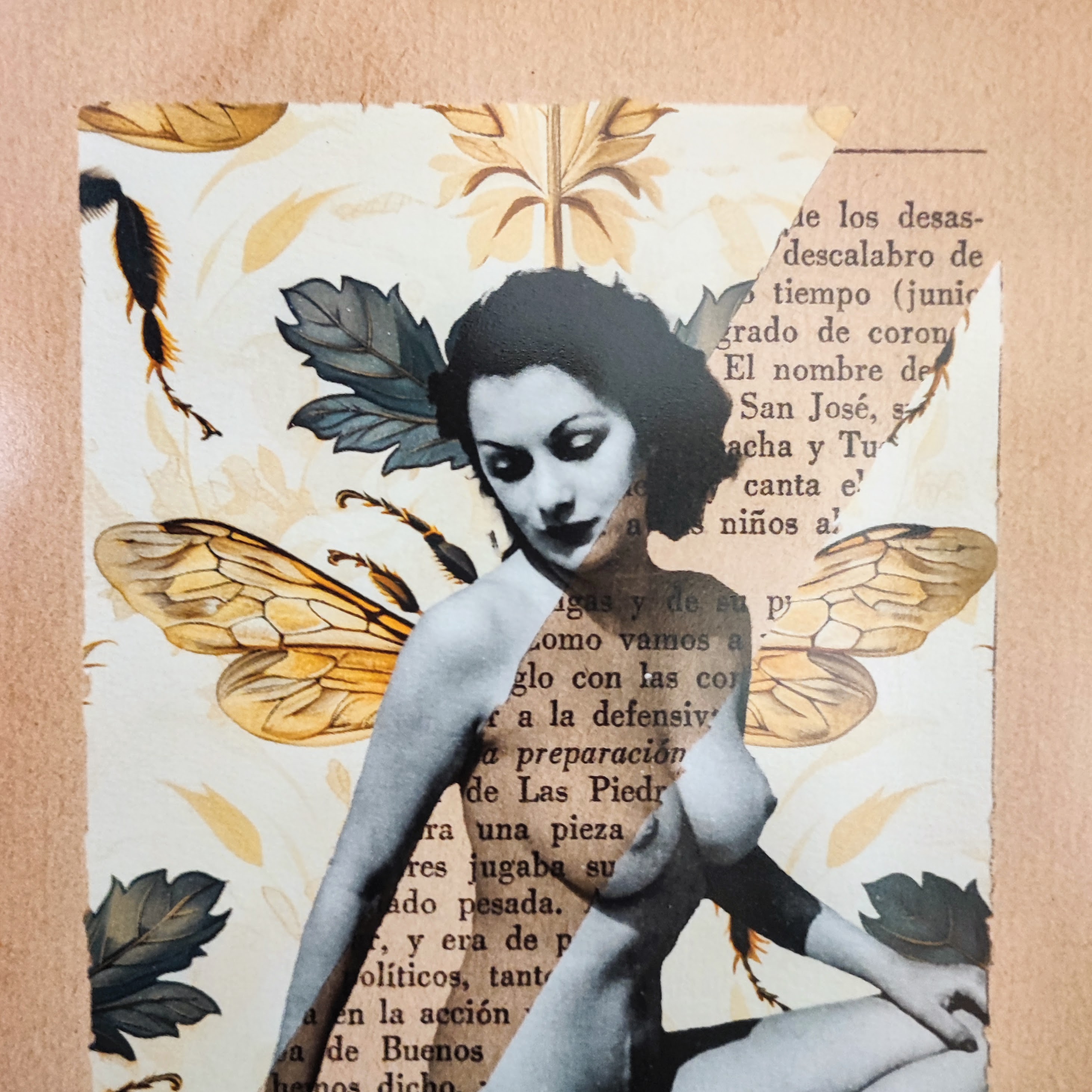 Mujer Abeja